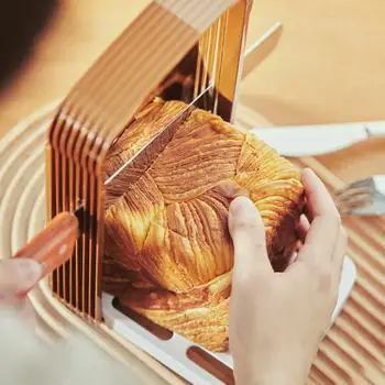 Широко приложение Лесно Управление Хляб Препечен Сандвич Водач За Рязане на Прес Форми на Кухненски Аксесоари